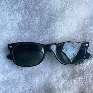 Ray-Ban Sunglasses